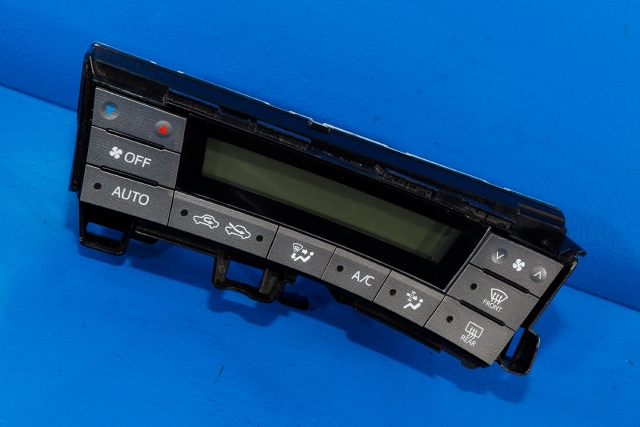 Varmeapparat betjening til Toyota Prius 2009-2016 (Type III) (COMBI) (COMBI) (TOYOTA|55900-47071|)