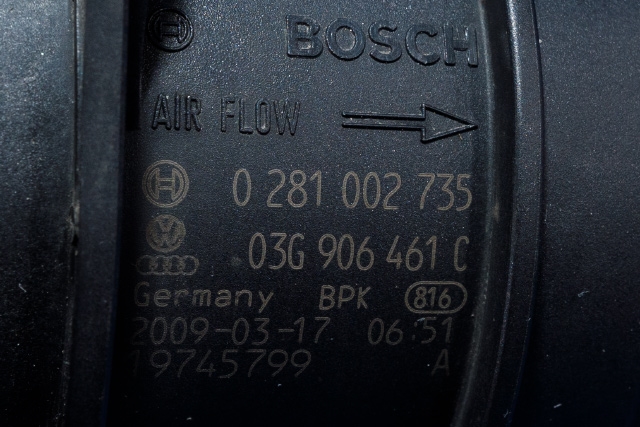 Luftmengde/luftmassemåler til Audi A6 2008-2011 (Type III, Fase 2) (C6) (C6) (BOSCH|0 281 002 735|03G 906 461 C|)