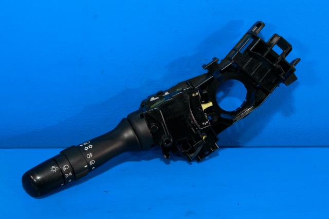 Bryter blink til Toyota Avensis, 2009-2015 (Type III, Fase 1)  (TOYOTA|05200-17F421)