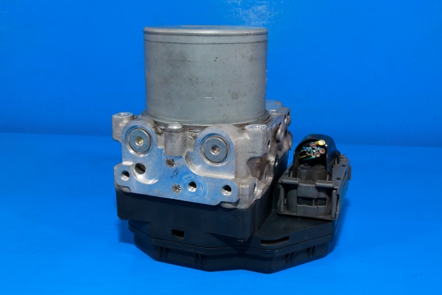 ABS sentral til Mazda 6 2010-2013 (Type II, Fase 2) (DENSO|133800-6980|GDK4-43-7A0|)