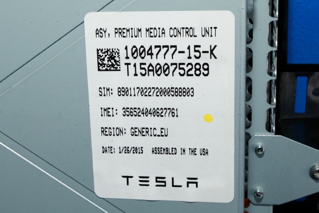 Multimedia display (MCU - Media Controller Unit) til Tesla Model S 2013-2016 (Fase 1)  (TESLA|1004777-15-K|)