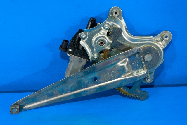 Ruteheis venstre bak til Toyota Hilux 2012-2016  (DENSO|262100-3001|85710-0K020|)