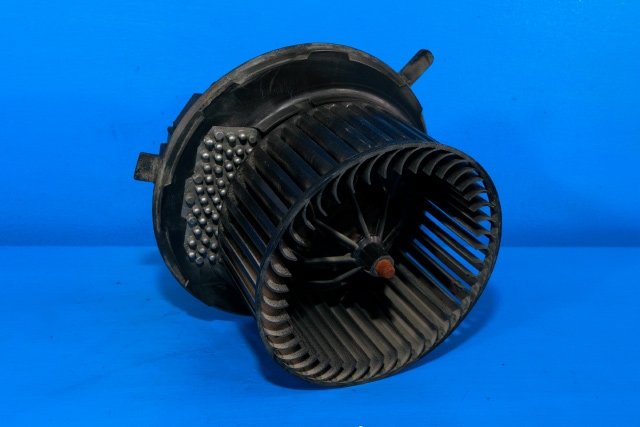 Varmeapparat motor til VW Passat, 2011-2015 (B7) (B7) (VAG|3C1 820 015 Q)