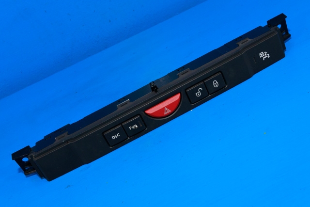 Bryter nødblink til Land Rover Discovery, 2005-2009 (Type III)  (LAND ROVER|YUL501360)