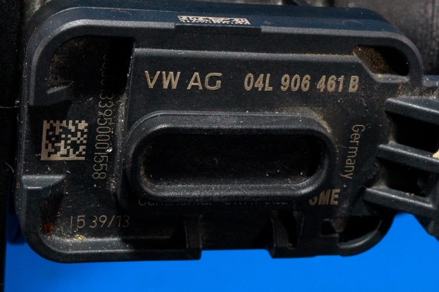 Luftmengde/luftmassemåler til Škoda Octavia 2013-2016 (Type III, Fase 1)  (VAG|04L 906 461 B|)