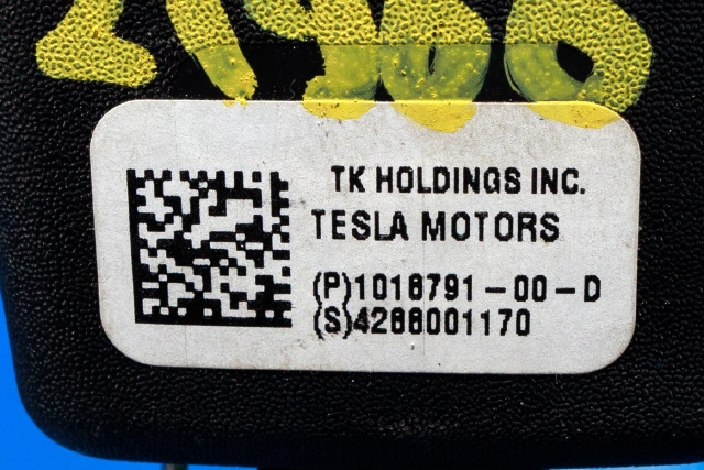Sikkerhetsbeltelås baksete til Tesla Model S 2013-2016 (Fase 1)  (TESLA|1018791-00-D|)