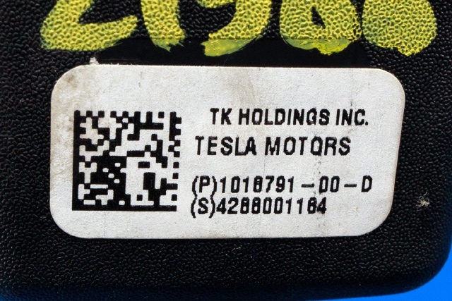 Sikkerhetsbeltelås baksete til Tesla Model S 2013-2016 (Fase 1) (TESLA|1018791-00-D|)