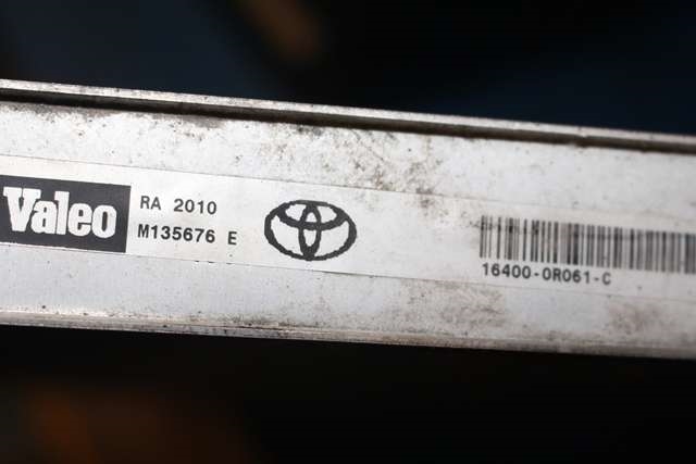 Radiator (manuell gir) til Toyota Avensis 2009-2015 (Type III, Fase 1) (VALEO|M135676 E|16400-0R061-C|)
