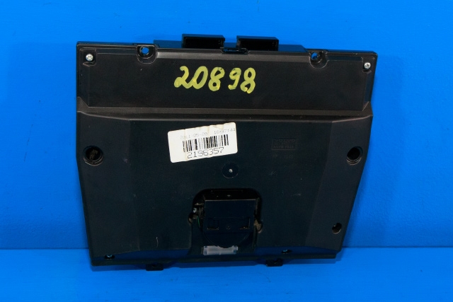 Bilstereo betjeningspanel til Volvo XC70 2008-2013 (Type II, Fase 1)  (VOLVO|30795271|)