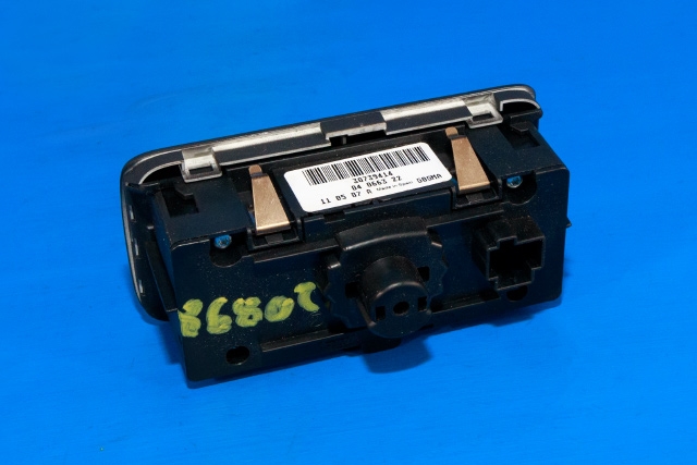 Bryter lys til Volvo XC70 2008-2013 (Type II, Fase 1)  (VOLVO|30739414|)