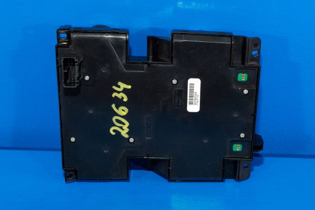Bilstereo betjeningspanel til Volvo V50 2007-2012 (Fase 2)  (VOLVO|30782535|)