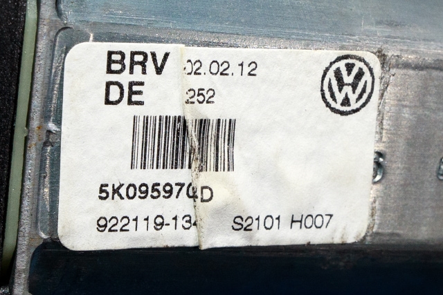 Ruteheis, kun motor, høyre bak til VW Golf VI 2008-2012 (VAG|5K0 959 704 D|)