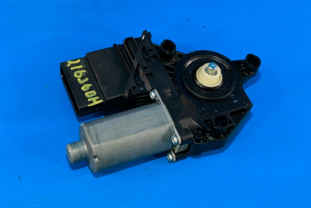 Ruteheis, kun motor, høyre bak til VW Golf VI 2008-2012 (VAG|5K0 959 704 D|)