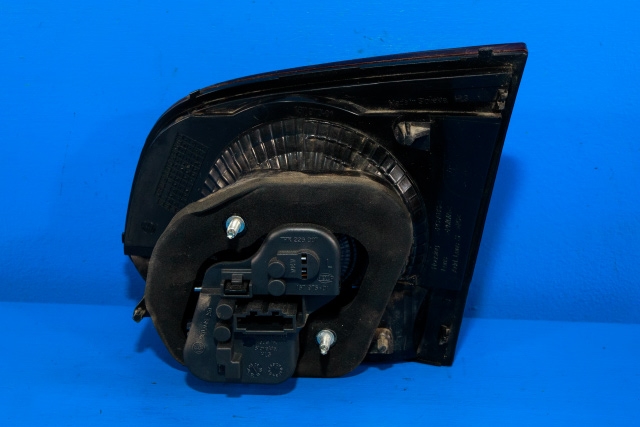 Baklykt venstre indre til VW Golf VI 2008-2012  (VAG|5K0 945 093 AA|)