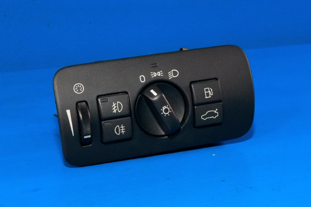 Bryter lys til Volvo V70 2007-2013 (Type III, Fase 1) (VOLVO|30739414|)