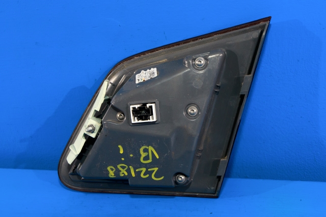 Baklykt venstre indre til Mercedes B-Klasse, electric drive 2014-2018 (W242) (W242) (MERCEDES|A 246 906 91 00|)