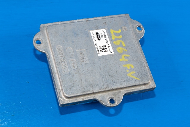 Styreenhet xenon/ballast til Ford Kuga 2013-2019  (FORD|CV44-13B626-AA|)