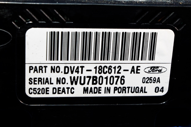 Varmeapparat betjening til Ford Kuga 2013-2019  (FORD|DV4T-18C612-AE|)