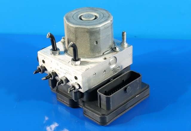 ABS sentral til Mercedes B-Klasse, electric drive, 2014-2018 (W242) (W242) (MERCEDES|A 242 431 08 12)