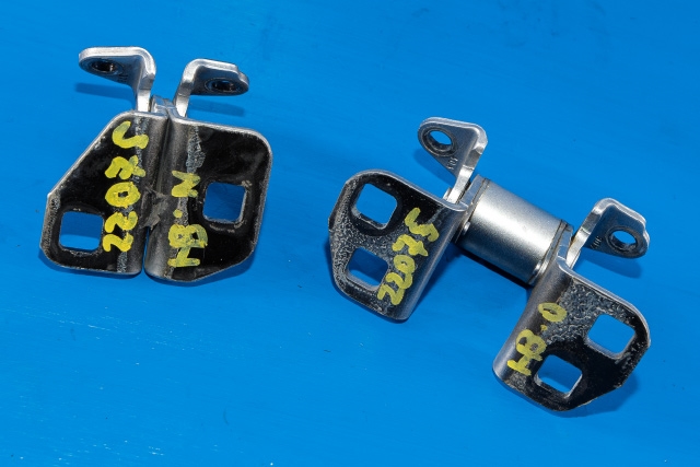 Door Hinge, Right, Rear til Tesla Model S 2016-2021 (Fase 2)  