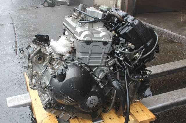 MC, Motor og gir til MC Honda VFR800 1998-2001 (SPORT) (SPORT)