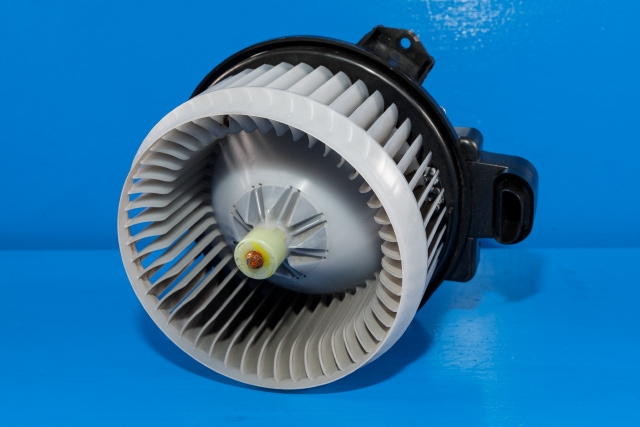 Varmeapparat motor til Toyota RAV4, 2009-2013 (Type III, Fase 2)  (DENSO|272700-8103)