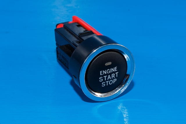 Bryter start/stopp til Toyota RAV4, 2009-2013 (Type III, Fase 2)  