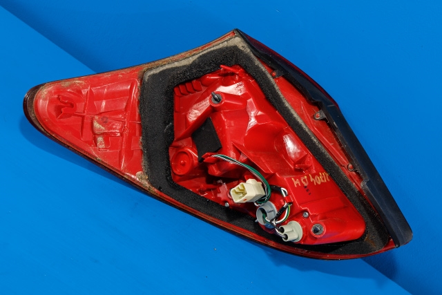 Baklykt høyre til Toyota RAV4 2009-2013 (Type III, Fase 2)  