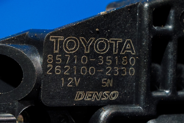 Ruteheis høyre foran til Toyota RAV4 2009-2013 (Type III, Fase 2)  (DENSO|262100-2330|85710-35180|)