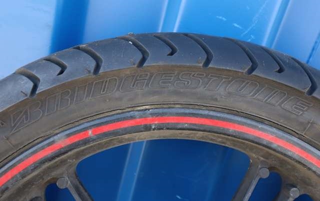 MC, Bakhjul til MC Yamaha YZF-R125 2008-2013 (130 X 70 R 17"|)