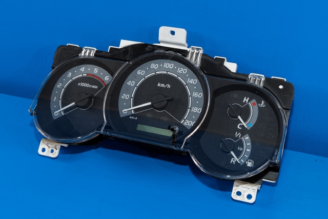 Instrumentpanel til Toyota Hilux, 2006-2011  (TOYOTA|83800-0KF51-A)