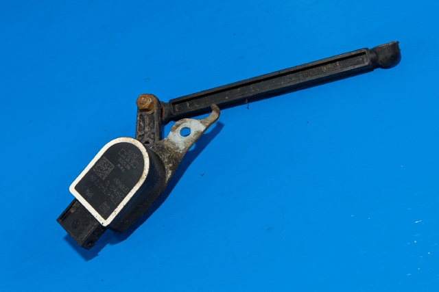 Sensor nivå, høyre foran til BMW 3-Serie, 2012-2018 (F30/F31/F34) (F30/F31/F34) (BMW|6 784 072)