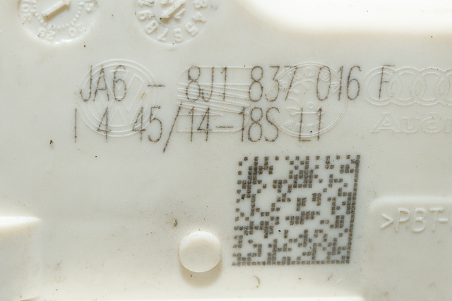 Låsekasse høyre foran til Audi A4 2007-2014 (Type IV) (B8) (B8) (VAG|8J1 837 016 F|)