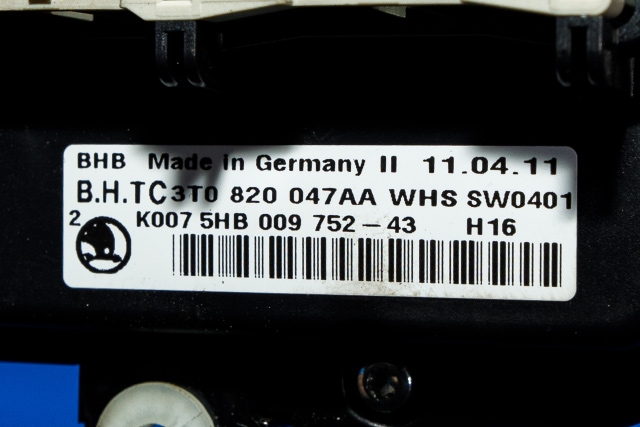Varmeapparat betjening til Škoda Octavia 2009-2013 (Type II, Fase 2) (HELLA|5HB 009 752-43|3T0 820 047 AA|)