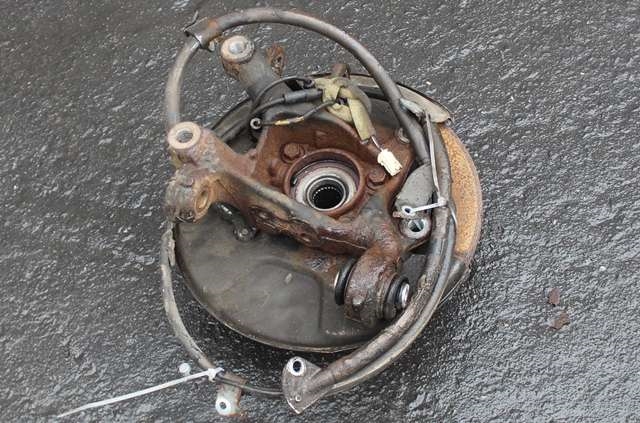 Hjulspindel høyre bak til Toyota RAV4 2009-2013 (Type III, Fase 2)