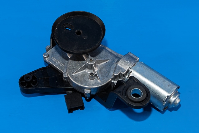 Viskermotor bakrute til BMW 3-Serie, 2012-2018 (F30/F31/F34) (F30/F31/F34) (BOSCH|0 390 201 231)