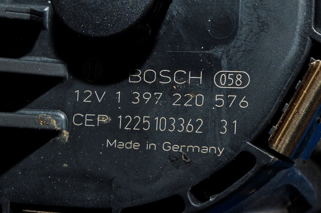 Viskermotor foran venstre til Peugeot 3008 2009-2016 (Type I)  (PEUGEOT|96 710621 80|)
