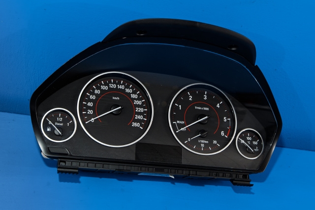 Instrumentpanel til BMW 3-Serie 2012-2018 (F30/F31/F34) (F30/F31/F34) (BMW|9 350 151|)