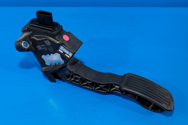 Pedal gass til Toyota Avensis, 2009-2015 (Type III, Fase 1)  (TOYOTA|78110-02022)