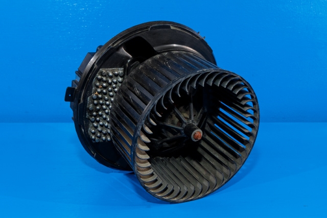 Varmeapparat motor til VW Touran, 2010-2015 (Type I, Fase 3) (VAG|1K1 820 015 J)
