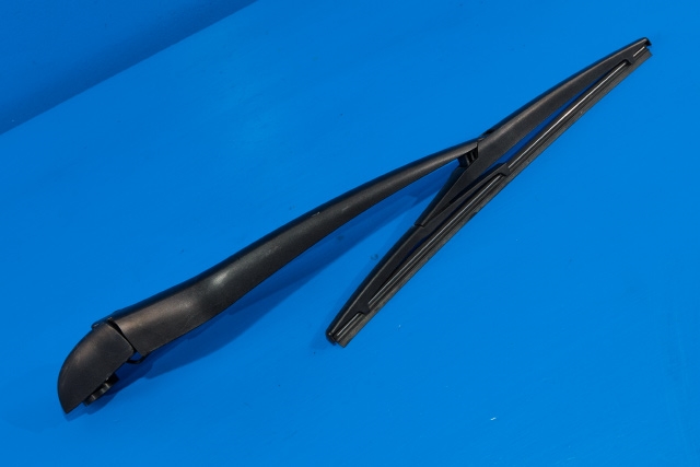 Viskerarm bakrute til Toyota Yaris, 2014-2020 (Type III, Fase 2)