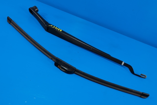 Viskerarm frontrute venstre til Hyundai i30, 2012-2017 (Type II)