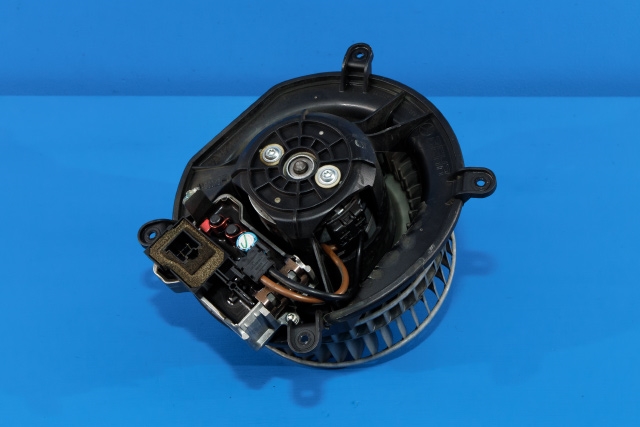 Varmeapparat motor til Mercedes CLS 2004-2010 (C219) (C219)