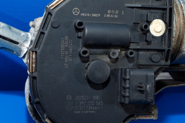 Viskermotor frontrute komplett m/overføring til Mercedes CLS 2004-2010 (C219) (C219) (BOSCH|1 397 220 565|)
