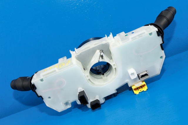 Bryter combi til Renault Zoe 2013-2019 (Fase 1)  (RENAULT|2556 73247R-A|)