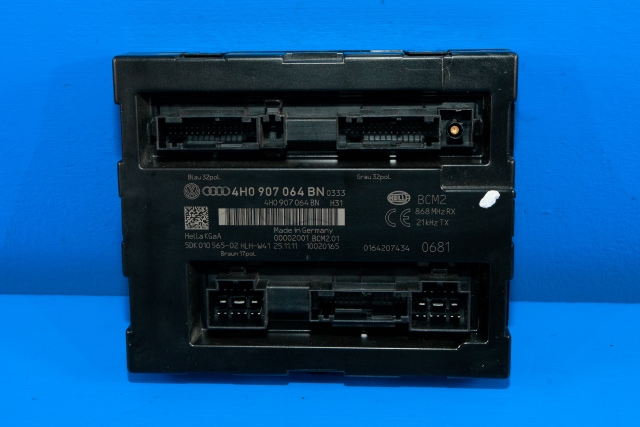 Styreenhet comfort (BCM) til Audi A6, 2011-2014 (Type IV, Fase 1) (C7) (C7) (HELLA|5DK 010 565-02)