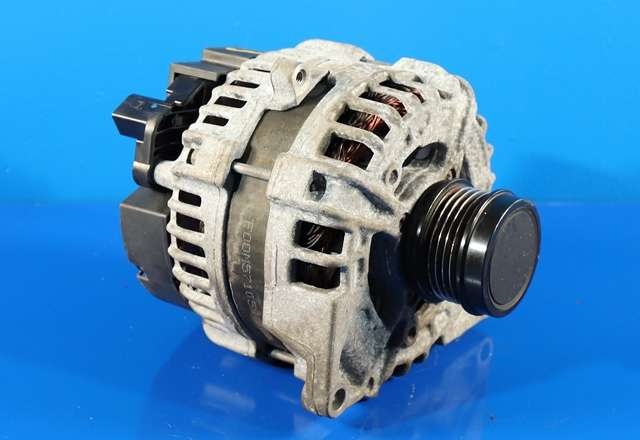 Dynamo til Mercedes B-Klasse 2011-2018 (W246) (W246) (BOSCH|0 125 711 030|A 000 906 19 03. 150 AMP|)