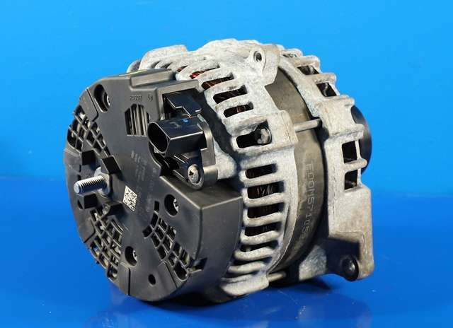 Dynamo til Mercedes B-Klasse 2011-2018 (W246) (W246) (BOSCH|0 125 711 030|A 000 906 19 03. 150 AMP|)