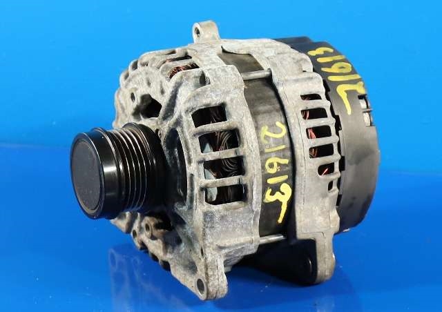 Dynamo til Mercedes B-Klasse 2011-2018 (W246) (W246) (BOSCH|0 125 711 030|A 000 906 19 03. 150 AMP|)