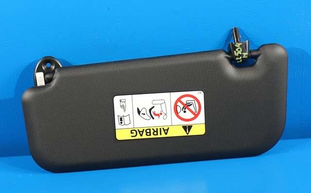 Solskjerm høyre til Toyota Corolla 2019-->>